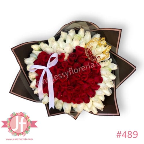 489-ramo-de-100-rosas-corazon-con-corona-y-moño Ramos y bouquets en Guadalajara