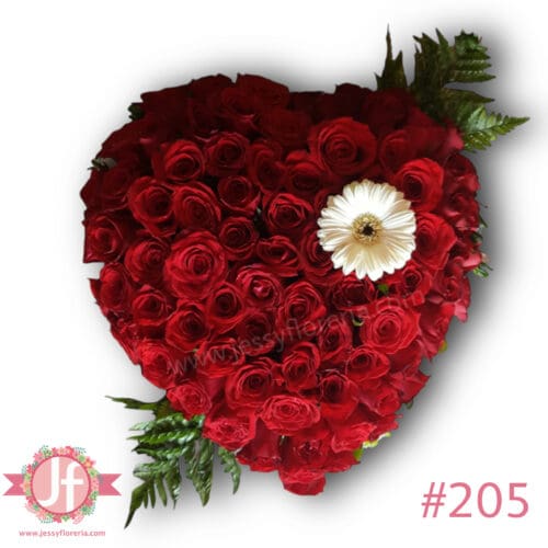 205-corazon-de-80-rosas-rojas-y-gerbera-blanca