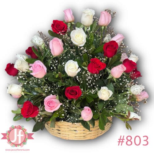 803-Canasta 50 rosas rojas, rosas y blancas